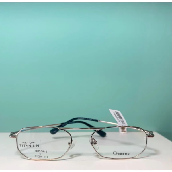 Óculos de Grau Titanium Italy Design BR96040 C1 